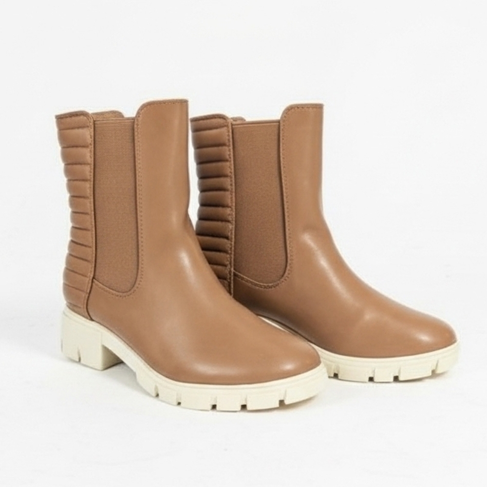 Journey Collection “True Comfort Foam” Ankle Boots – Size 7.5